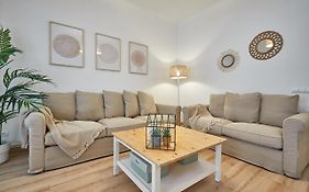 Bbarcelona Calabria Flat